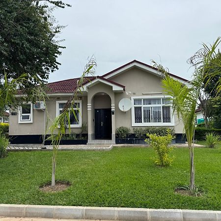 Silverest Sanctuary: Home Away From Home Lusaka Exterior foto